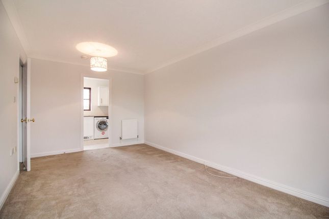 104, Sheering Mill Lane, Sawbridgeworth photo 4