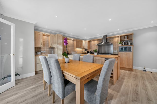 1 Whinfield,, Hebers Ghyll Drive, West Yorkshire photo 3