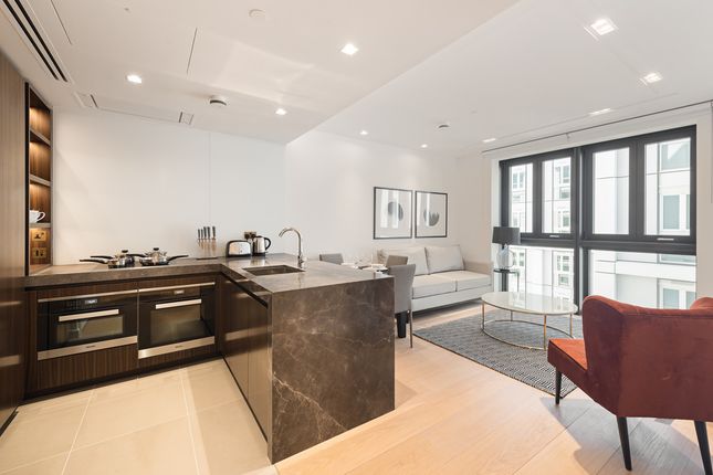 Flat Lincoln Square, 18, Portugal Street, Holborn photo 2