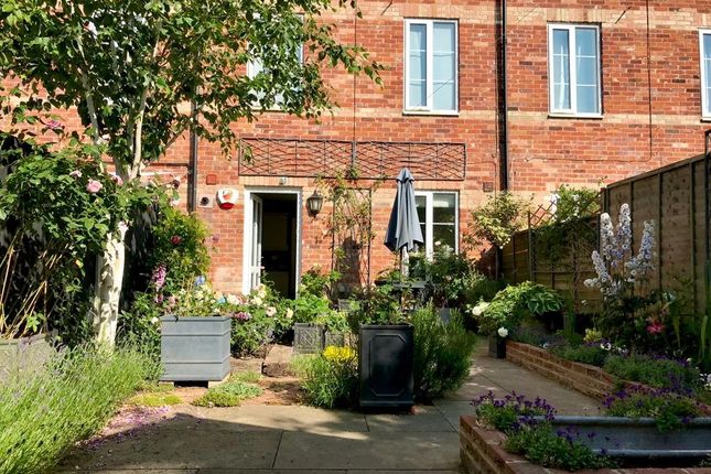 Mews house for sale in The Drays, Long Melford, Sudbury, Suffolk