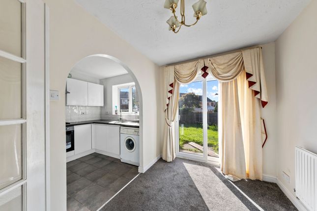 25 Coleridge Grove, Widnes photo 3