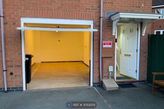 Pilton Close, Oakham photo 2