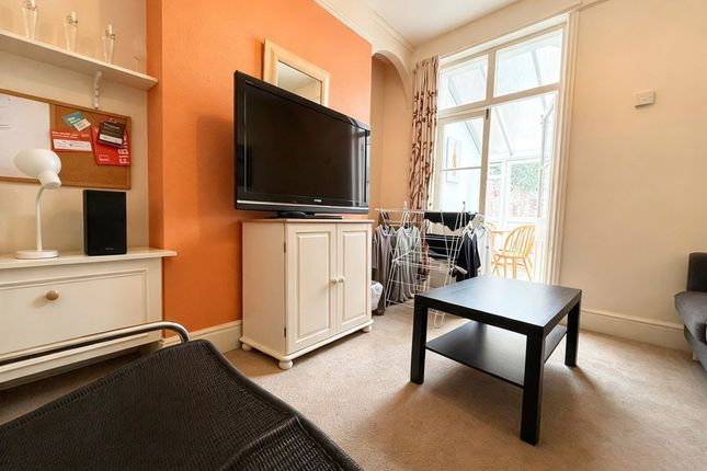 50, Elmside, Exeter photo 3
