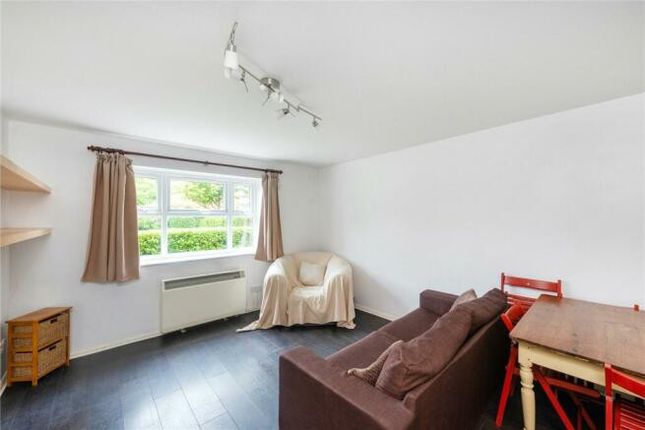 Thumbnail Flat to rent in Molyneux Drive, Tooting