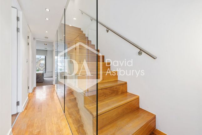 4 Haven Mews, Liverpool Road, Islington photo 4