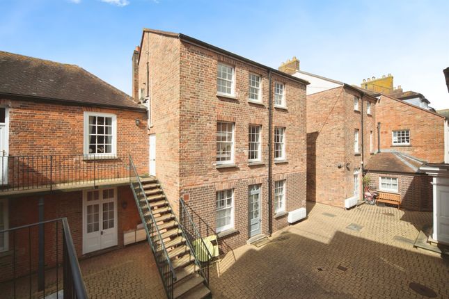 Thumbnail Flat for sale in The Octagon, Taunton