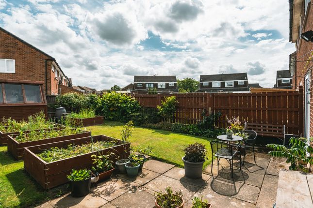 42 Rowan Tree Road, Sheffield photo 4