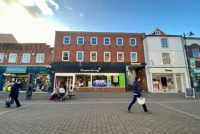 Retail premises to let in 81 Northbrook Street, Newbury, West Berkshire
