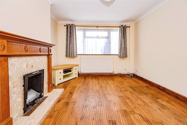 102, Browning Road, Bedfordshire photo 4