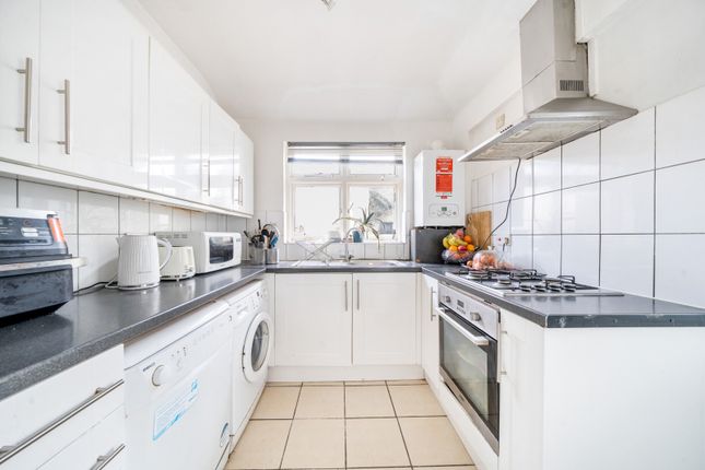 75, Monks Drive, London photo 4