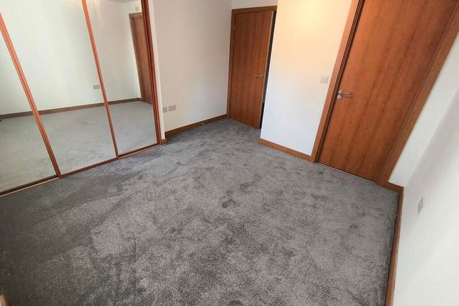 7 Weir Court, Barton Mill Road, Canterbury photo 4