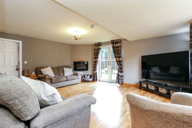 Town house for sale in Bridge Close, Waterfoot, Rossendale