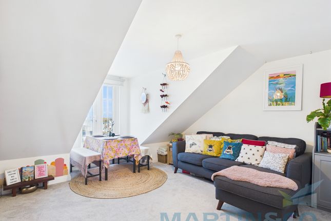 Living Room Pic 1