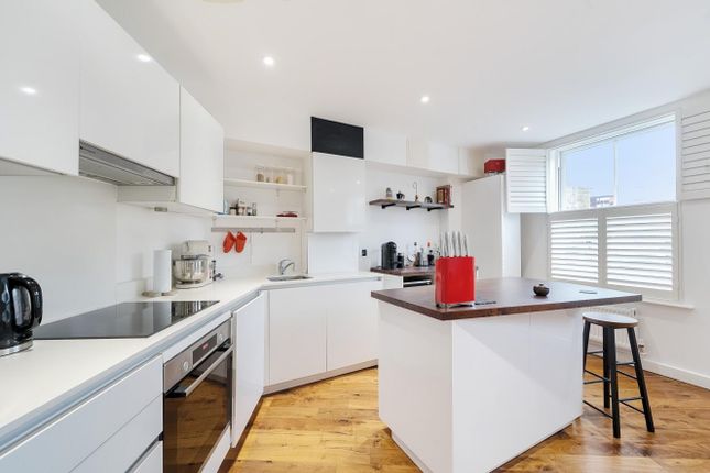 Flat 18 Regal Court, 169, Malvern Road, London photo 2