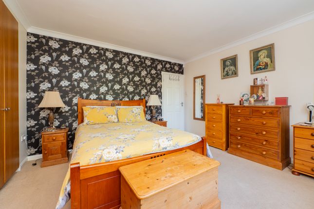 1, Ingleton Road, Carshalton photo 3