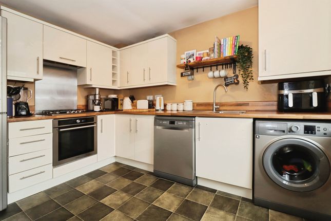 193, Normandy Drive, Bristol photo 4