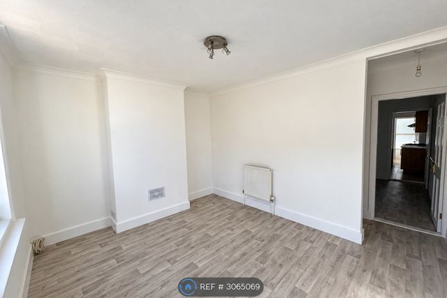 Peel St, Maidstone photo 3