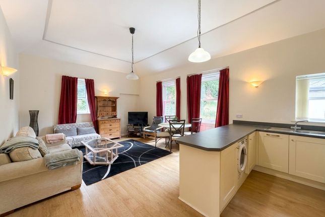 6 The Hermitage Front Street, Newcastle Upon Tyne photo 4