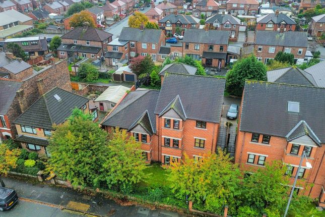 2-bed flat on Apt 2, Harris Grange, St. Helens, £145,000