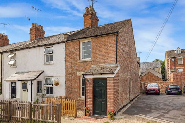 2-bed house on 2 Nursery Cottages,, Queen Street, Gloucestershire, £330,000