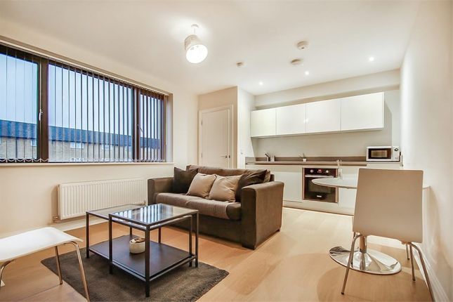 Flat 1, Albany House, 73-89 Station Road, West Drayton photo 2