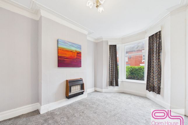 39 St. Georges Avenue, Blackburn photo 3