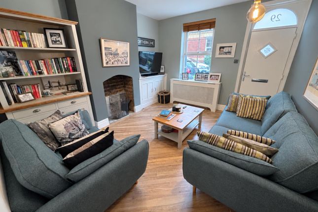 29, Vicker Grove, West Didsbury photo 2