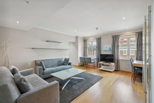 Thumbnail Flat for sale in North Row, Mayfair, London