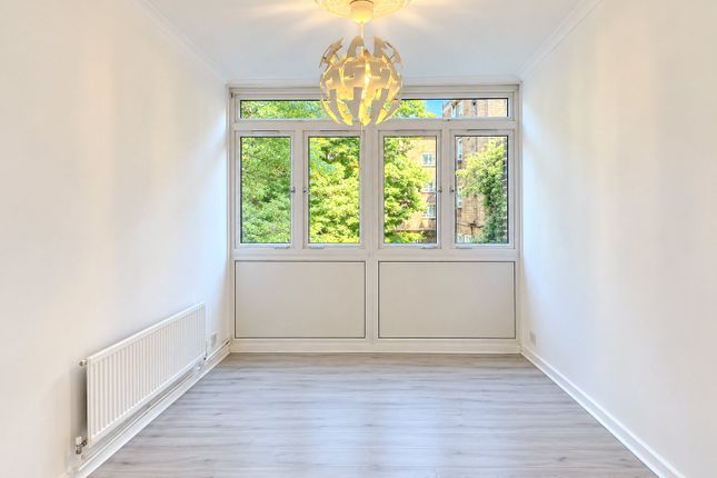 Flat 11, Hazel House,, Maitland Park Road, London photo 4