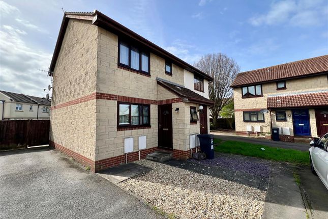 Flat for sale in Appletree Court, Worle, Weston-Super-Mare