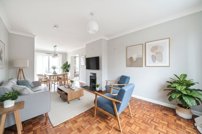 4, Armstrong Avenue, Exeter photo 4