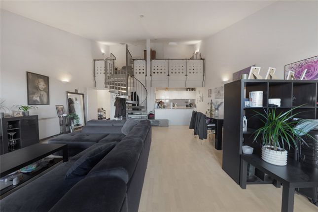 Flat 28, Silverdale House, 1-5, Silverdale, London photo 3