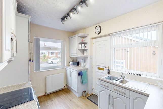 94 Claypool Road, Bolton photo 3