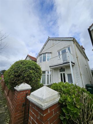 Flat to rent in Langdale Gardens, Hove
