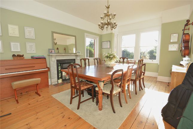 10, Victoria Road, Hampshire photo 4