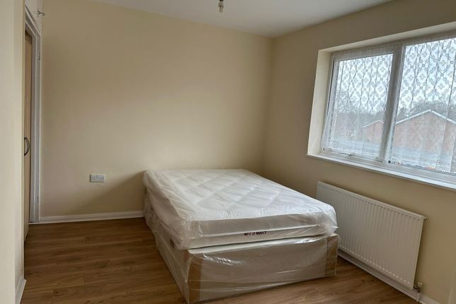 Terraced house to rent in Cherrywood Avenue, Egham
