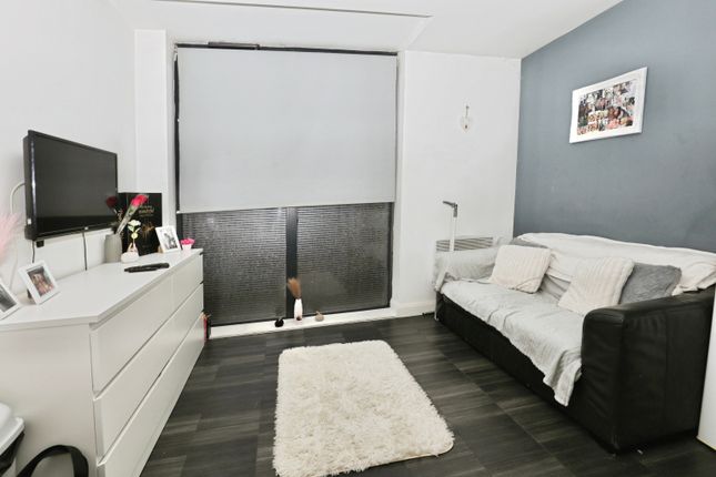 Flat 224, Saint Cyprians 90, Durning Road, Liverpool photo 3