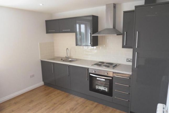 Apartment 5, Santingley Court, Wakefield photo 2