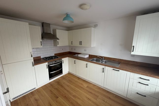 38, Allotment Approach, Tiverton photo 2