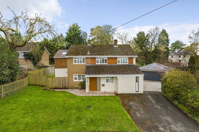 Thumbnail Detached house for sale in Wallace Close, Tunbridge Wells