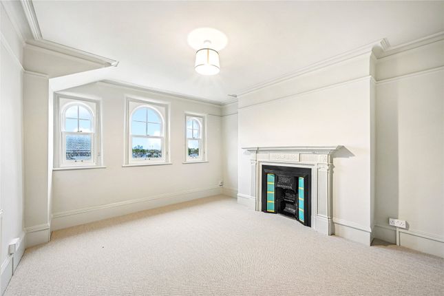3-bed flat on 20, Aynhoe Mansions, London, £825,000