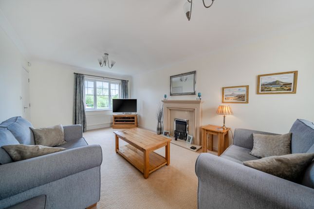 Castlefields Drive, Castlefields, Prudhoe photo 3
