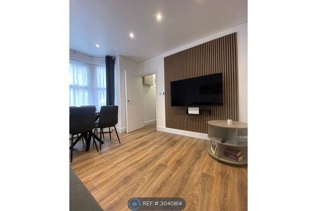 1-bed house on C Griffin Road, London, £1,850/mo