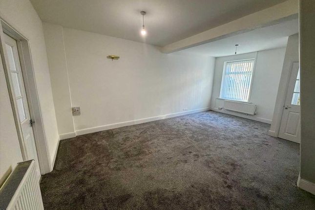 17, Argyle Street, Porth photo 4
