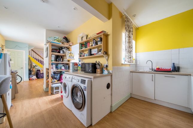 2, Summerland Place, Barnstaple photo 3