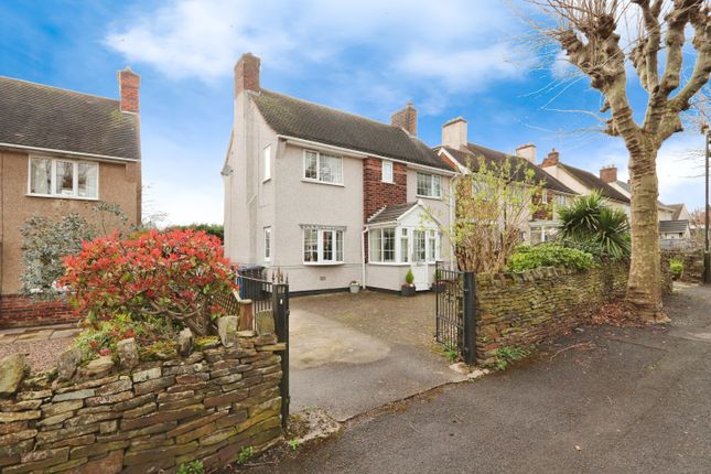 Thumbnail Detached house for sale in Newbold Avenue, Chesterfield, Derbyshire