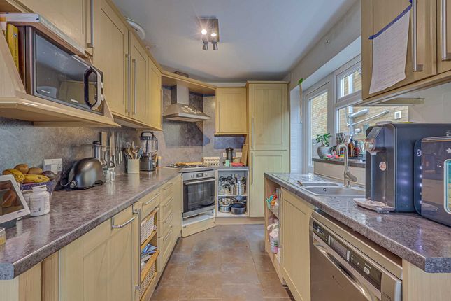 5, Marshalls Close, Rayleigh photo 3