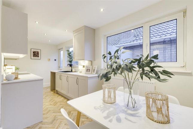 10 Maycroft Gardens, Nottingham photo 3