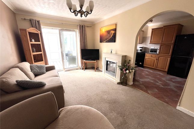 2, Connaught Place, Pembrokeshire photo 2