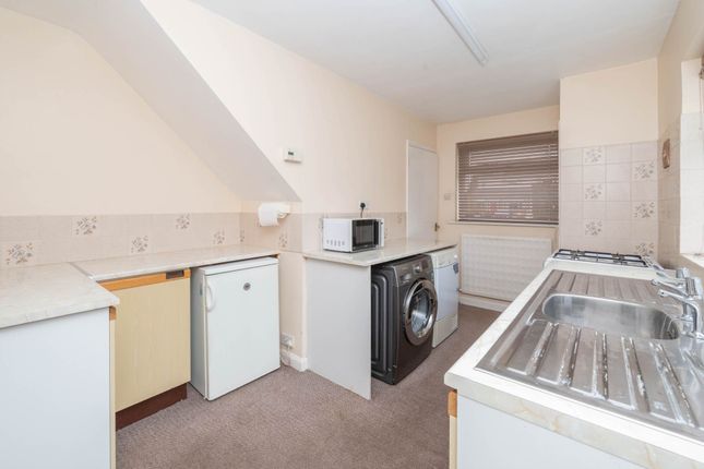 22, Trueman Close, Canterbury photo 3
